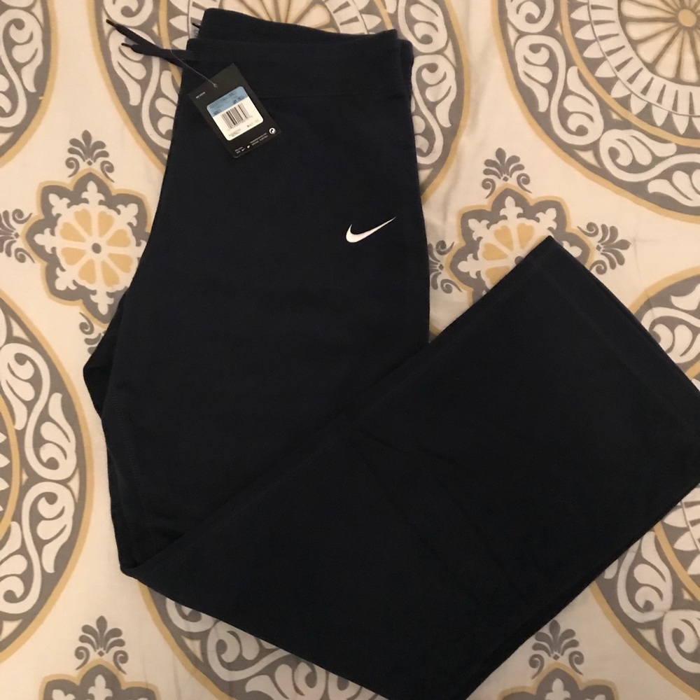NWT Nike sweatpants